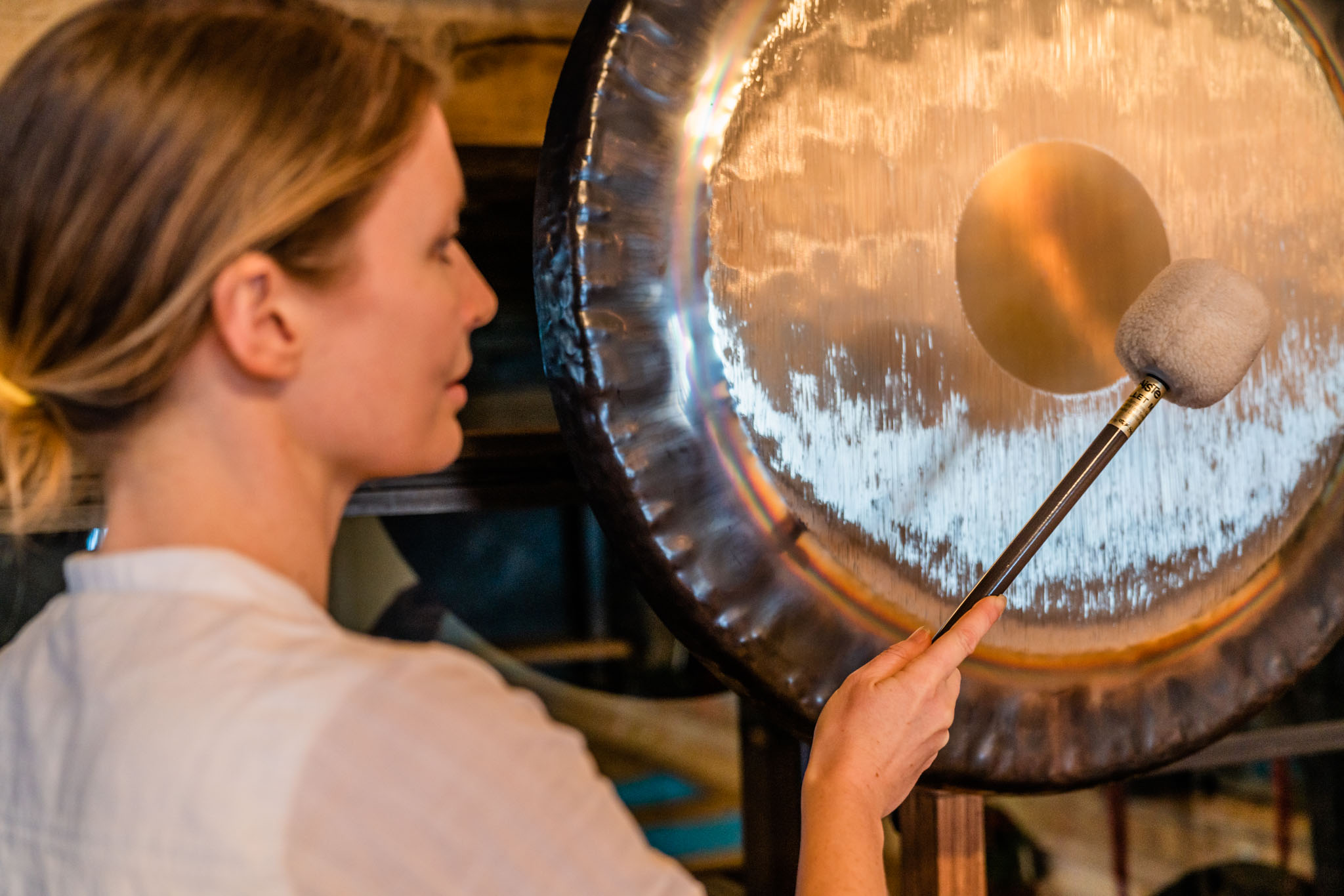 Nymåne Gongbad med Lisbeth torsdag 23.mars 2023 kl 12:00 – 13:00 på Lotussenteret i Larvik