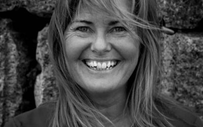 Når livet stormer-hvordan finne fotfeste? Foredrag og velvære fredag med Camilla-16.oktober kl 16:30-17:45 på Lotussenteret i Larvik