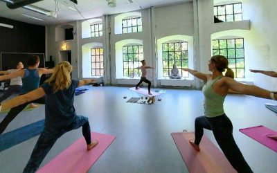 Nyhet: Mindful Yoga med Maria, mandager kl 19:30 – 20:30 på Lotussenteret i Larvik