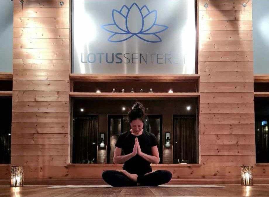 Mindful Yoga med Maria – 8 ukers kurs med oppstart mandag 6.januar kl 19:30 – 20:30 på Lotussenteret i Larvik