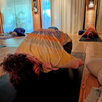Hatha Yoga kurs med Alexandra onsdager kl 17:30 – 18:45 på Lotussenteret i Larvik