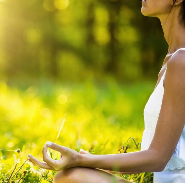 Nyhet: 4 ukers Meditasjonskurs med Lucy – oppstart torsdag 28.august 2025 kl 19:15 – 20:45